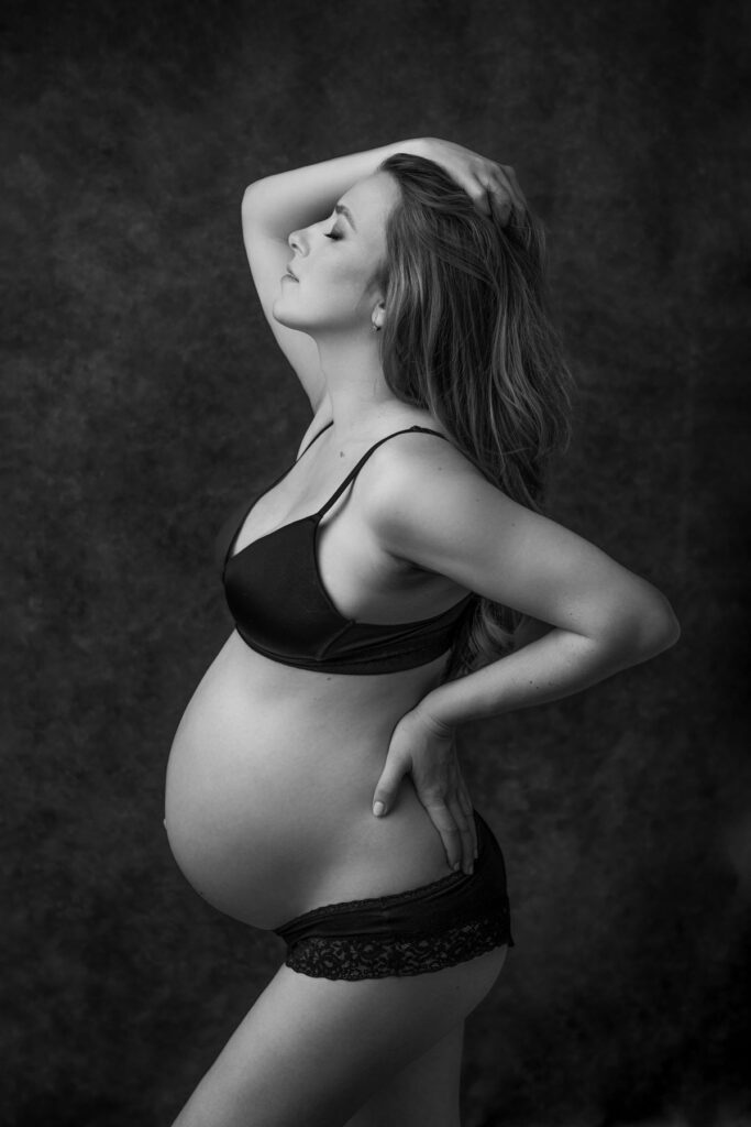 Těhotenský portrét Jana Valíčková foto
